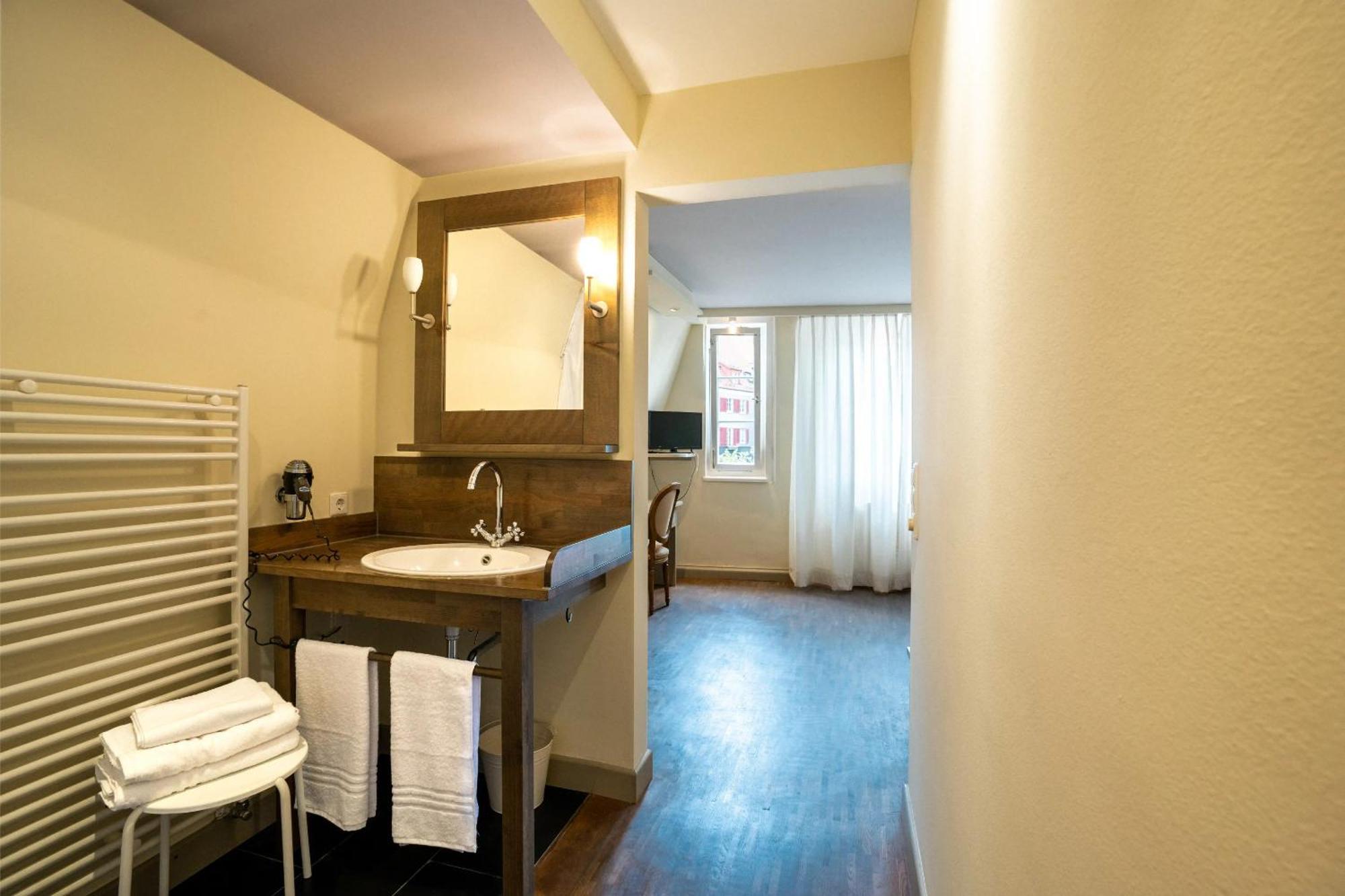 Friedrich Von Schiller Hotel Bietigheim-Bissingen Zimmer foto