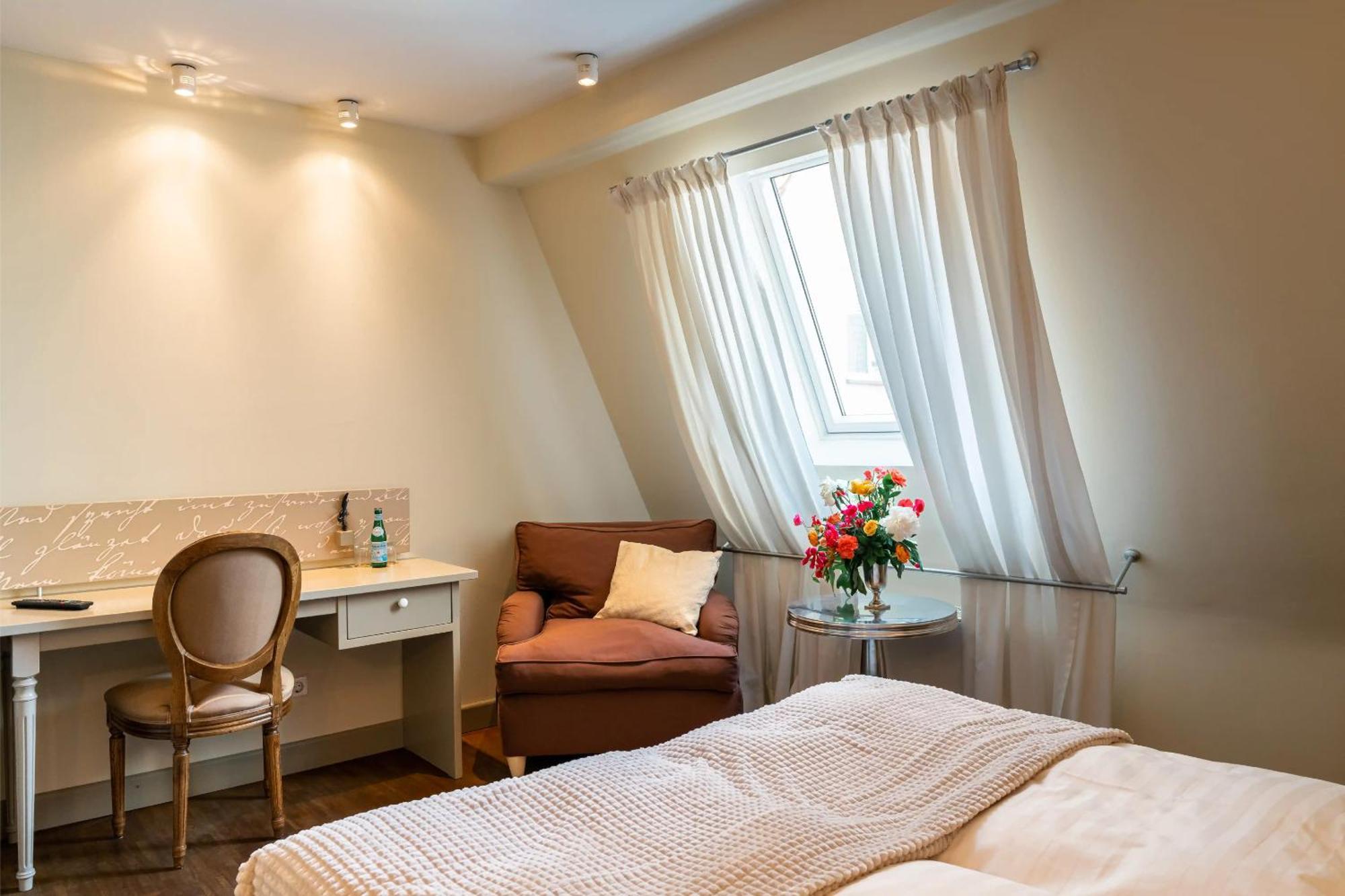 Friedrich Von Schiller Hotel Bietigheim-Bissingen Zimmer foto