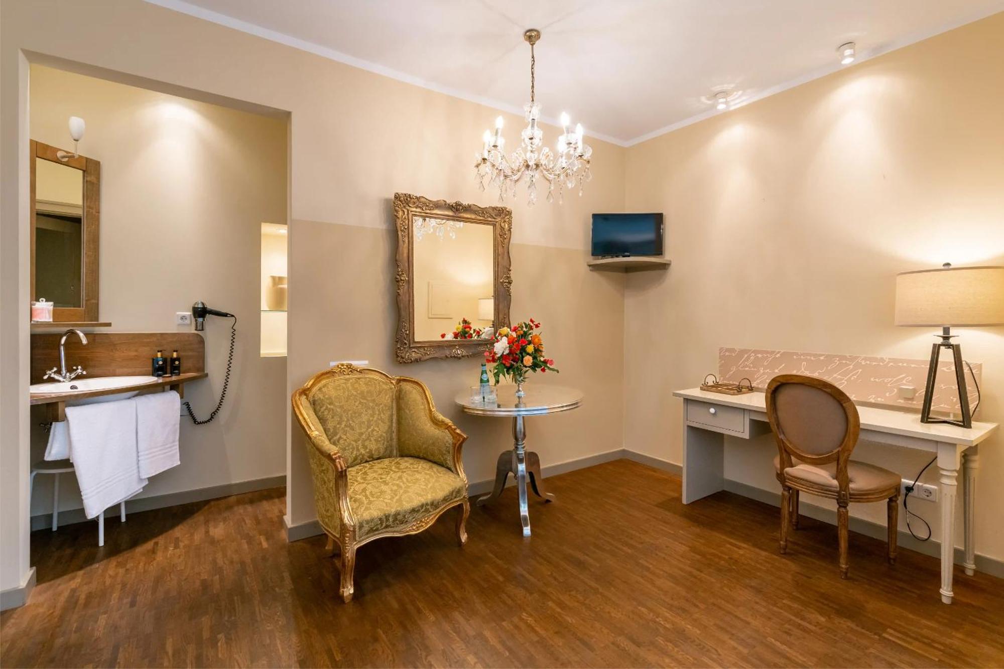 Friedrich Von Schiller Hotel Bietigheim-Bissingen Zimmer foto